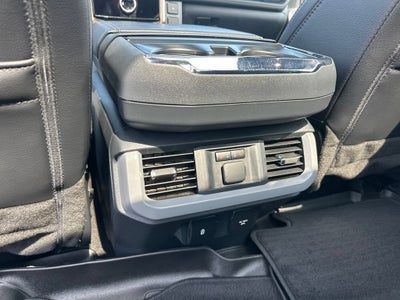2024 Ford F-150 Lightning LARIAT