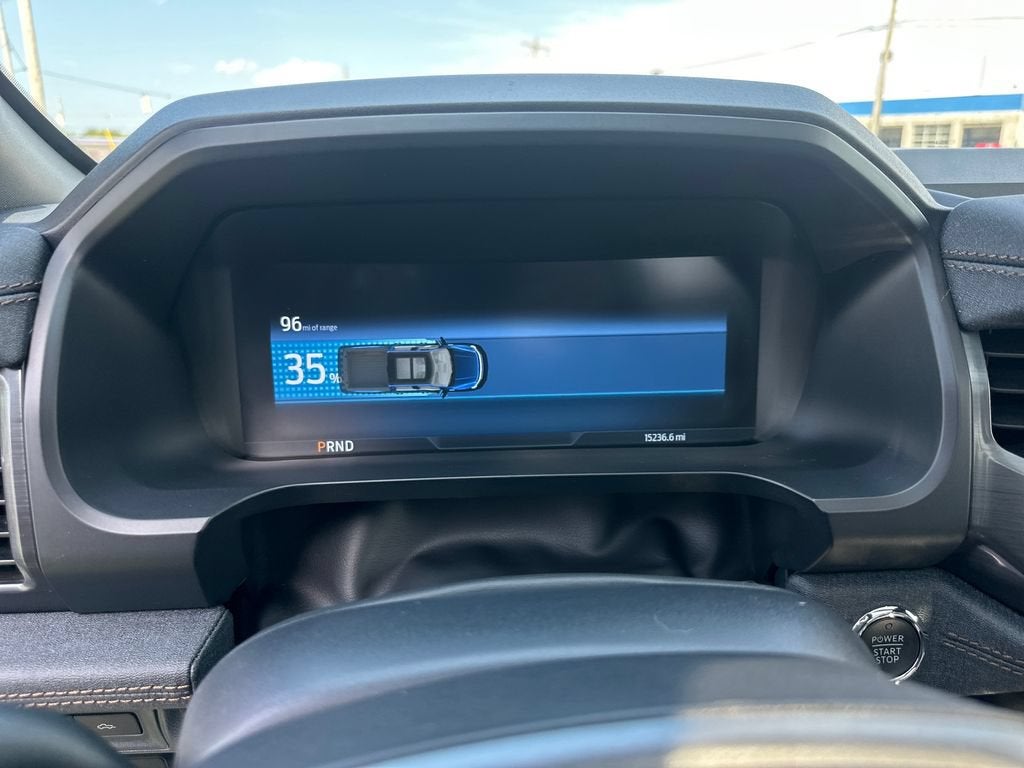 2024 Ford F-150 Lightning LARIAT