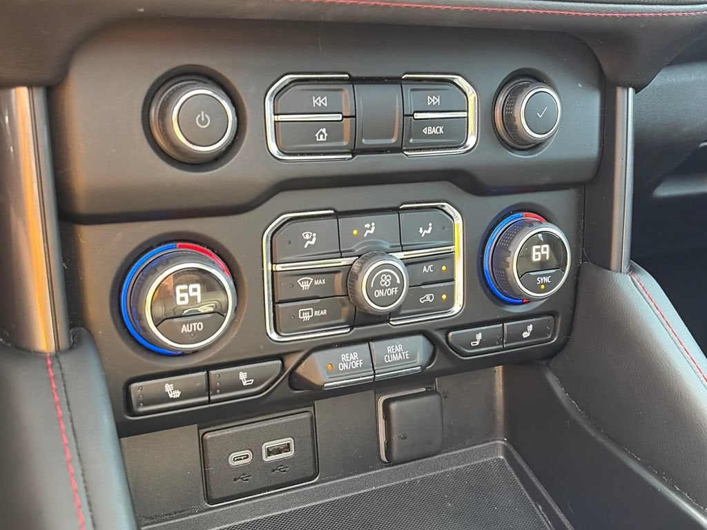 2023 Chevrolet Tahoe RST