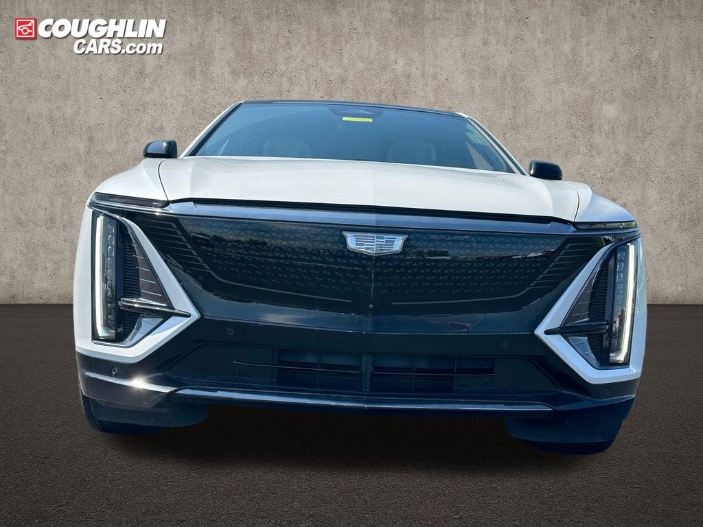 2024 Cadillac LYRIQ Sport 2