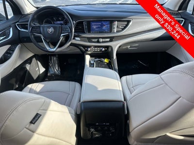 2022 Buick Enclave Essence